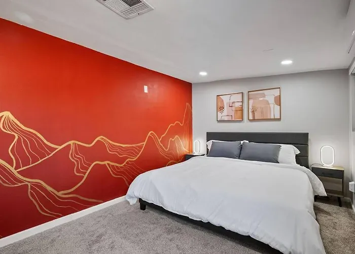 Apartment 12 Minutes From Downtown - 1 Bedroom #b *